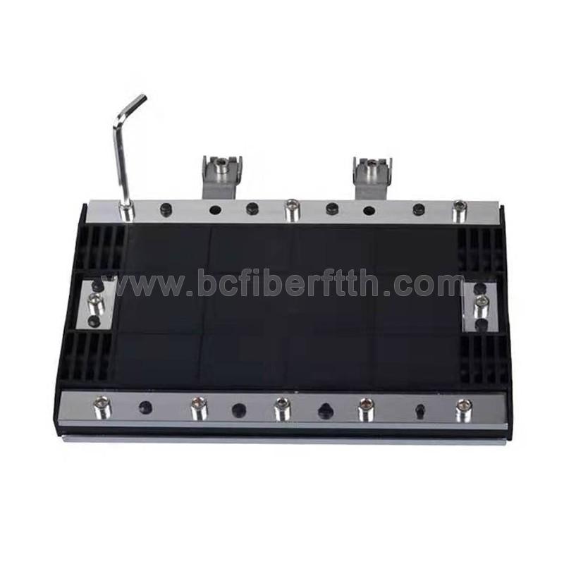 FTTH aerial 12 24 core fiber optic splice closure price, 2 in 2out ports horizontal fiber optic cable joint box 